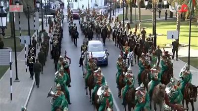 استقبال أسطوري للرئيس السيسي بقصر 