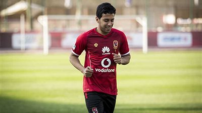 حمودي وفتحي يقودان تشكيل الأهلي أمام الاتحاد