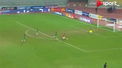 «أزارو» يُسجل أول أهداف الأهلي في شباك الاتحاد السكندري