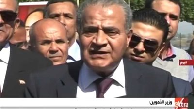 وزير التموين: دجاج المجمعات الاستهلاكية صالح حتى مارس (فيديو)