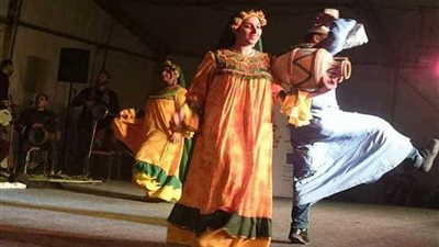 الفنون الشعبية بغزل المحلة تشارك بعروض فنية فى معرض الكتاب (صور)