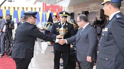 وزير الداخلية: رجال الشرطة قادرون على حفظ أمن الوطن واستقراره بكل كفاءة