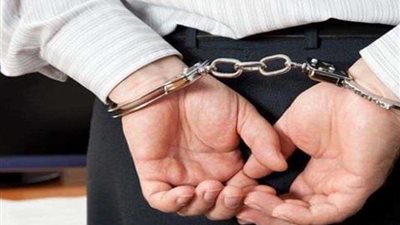 منتحل صفة مفتش أغذیة يقع في قبضة الأمن