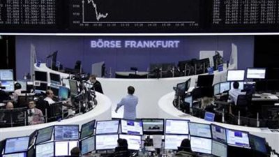 أسهم أوروبا تتكبد خسائر حادة بعد 