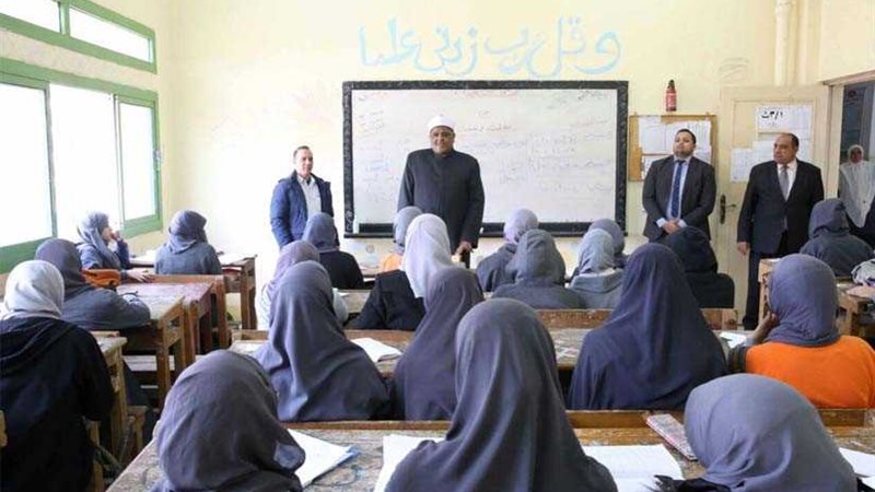 وكيل الأزهر يتابع