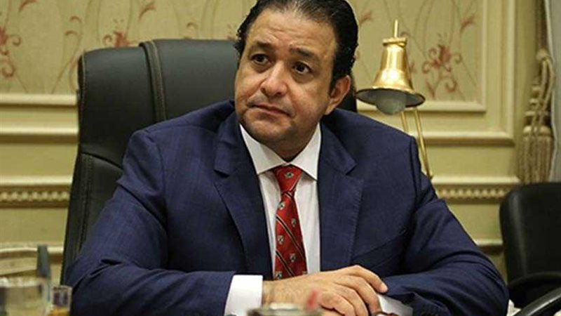 عابد يشيد بـالأوقاف