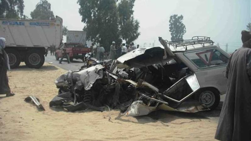 مصرع وإصابة 14 في