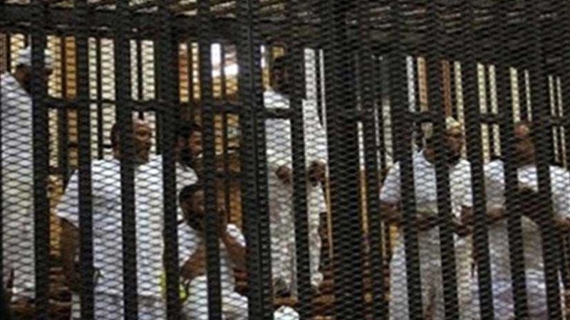 تأجيل إعادة محاكمة