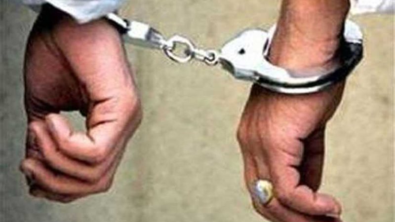 ضبط 6 أشخاص وبحوزتهم