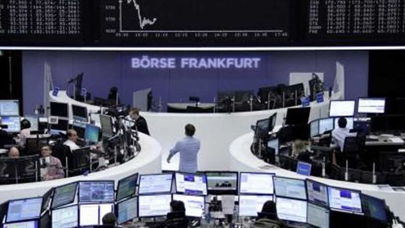 أسهم أوروبا تتكبد