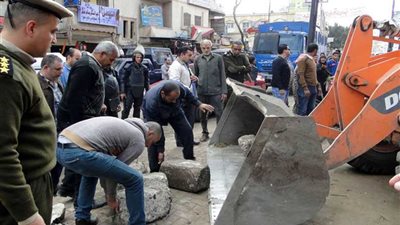 رفع وإزالة 204 إشغالات طريق في حملة بدمنهور