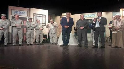 ربيع يشيد بـ