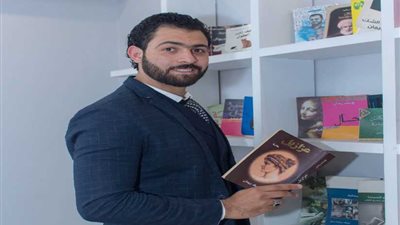 بالصور.. محمود رجب فى إطلالة مميزة بعدسة حسام جمال