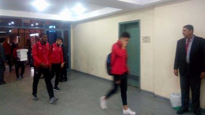 بالصور.. وصول حافلة الأهلي لملعب مواجهة المقاولون