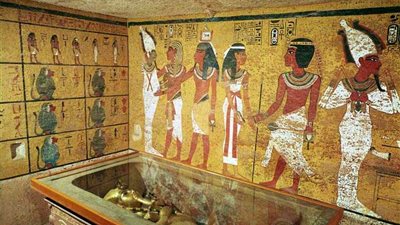 الآثار تنفي وجود فجوة خلف جدران مقبرة الملك توت عنخ آمون