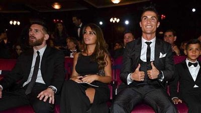 ميسي يطلق اسم غريمه التقليدي على مولوده الثالث