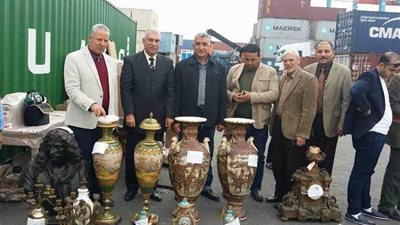 جمارك دمياط تحبط محاولة تهريب مجموعة من القطع الأثرية (صور)