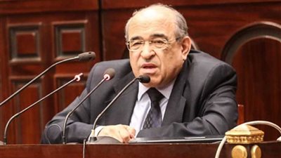 مصطفى الفقي: معرض الإسكندرية للكتاب هذا العام سيكون مختلفا