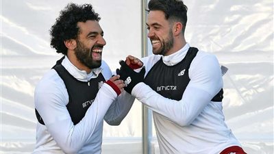 «صلاح» يخوض تدريبات ليفربول ضاحكًا استعدادًا لمواجهة ساوثهامبتون