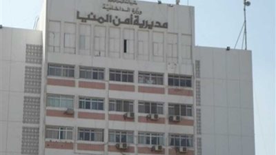 مدير أمن المنيا يتفقد الحملات المرورية بالطريقين الصحراويين للحد من الحوادث