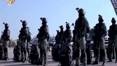 الجيش يستعين بنجل الشهيد المنسي لتوثيق بطولة الصاعقة 