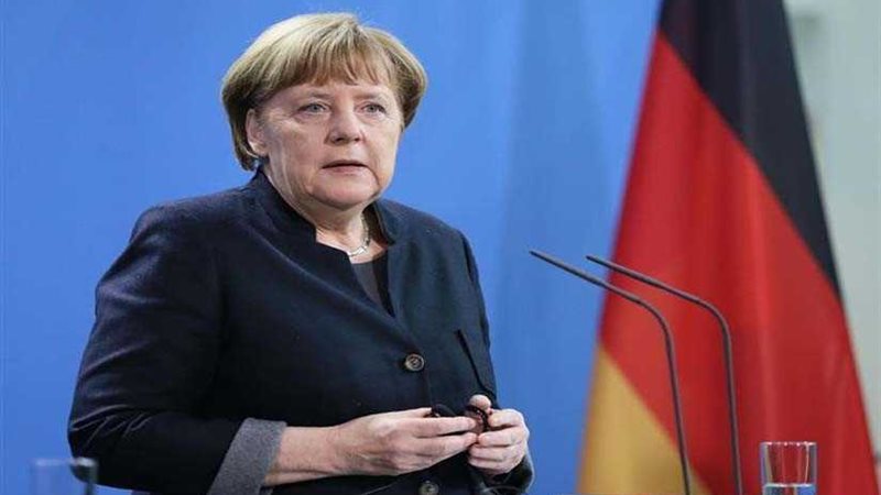 ميركل تحل أزمة الحكومة..