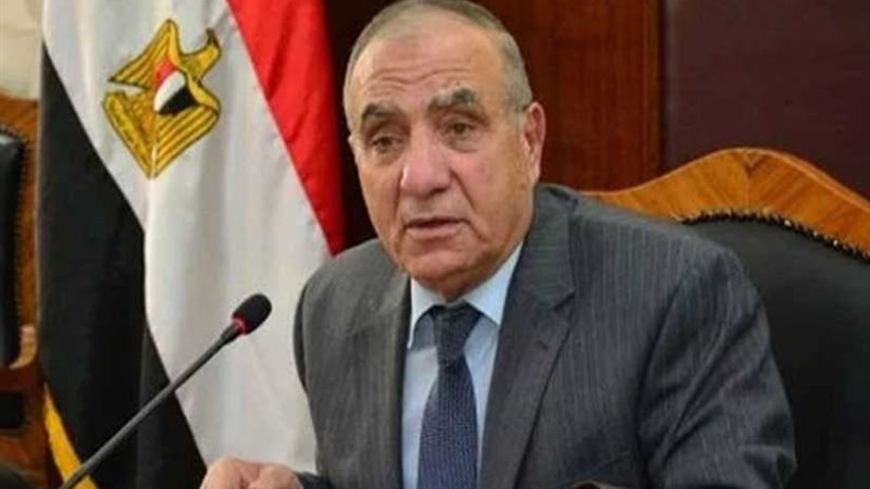 اليوم.. وزير التنمية