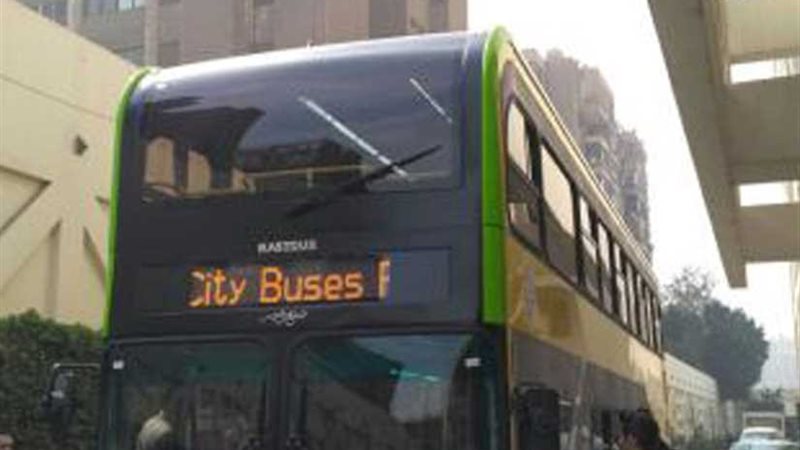 أول أتوبيس بطابقين