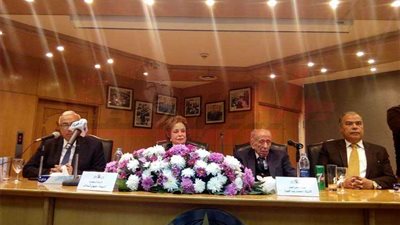 جيهان السادات: الجيش والشرطة يخوضان حربًا مقدسة لاجتثاث الإرهاب