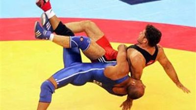 حسن حسن وسمر عامر يضيفان ذهبيتين في بطولة أفريقيا للمصارعة للكبار