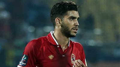 الحنفى يلغى هدف ثالث للأهلي 