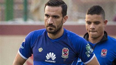 ثلاثي الأهلي المصاب يعود للمشاركة في التدريبات