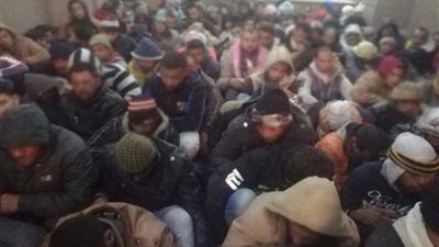 بالصور.. القبض على 181 شابًا حاولوا الهجرة غير الشرعية بمطروح
