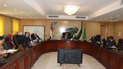 محافظ الفيوم: إقامة مشروع لتحسين إدارة الري الحقلي