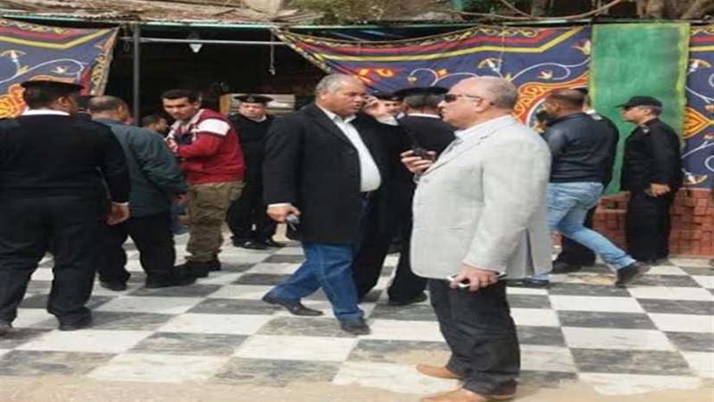 حي الهرم يزيل إشغالات