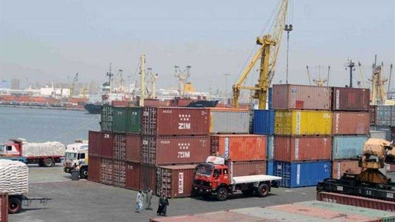 الجمارك تتصدى لـ