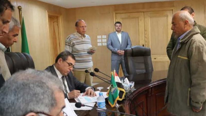 محافظ الفيوم يشدد