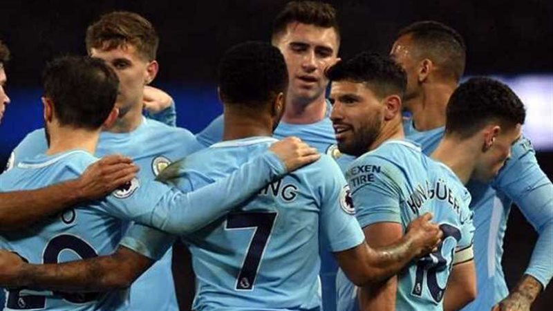 إنفاق تاريخي لمانشستر