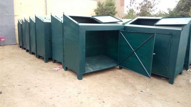 100 صندوق قمامة لدعم