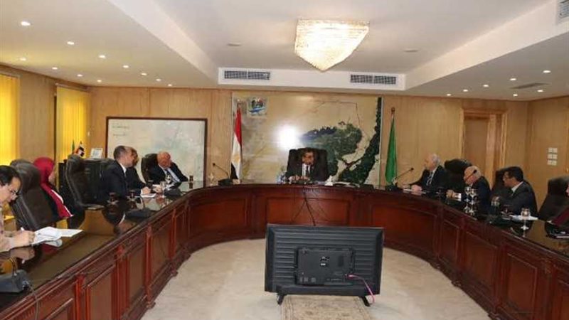 محافظ الفيوم: إقامة