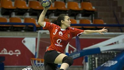 سيدات يد الأهلي يفوز على هليوليدو 32-14 في بطولة منطقة القاهرة