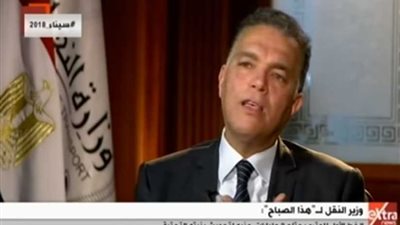 وزير النقل: هناك شباب ألقوني وسائق قطار بالحجارة (فيديو)