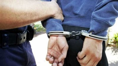 أمريكا.. اعتقال مُعلِم وشقيقه بتهمة تصنيع متفجرات بنيويورك