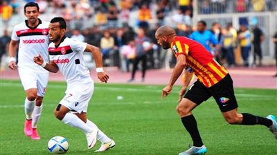 إصابة 42 شرطيًا والقبض على 51 مشجعًا في مباراة الترجي والنجم