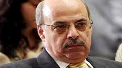 وزيرة الثقافة تنعي رحيل المؤرخ السينمائي علي أبوشادي