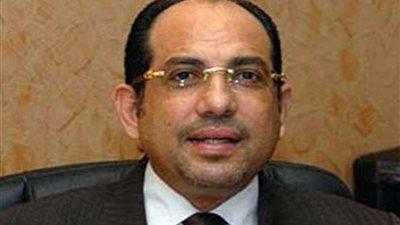 خالد عبدالجليل: دفن الراحل علي أبوشادي في السويس.. والعزاء الاثنين المقبل