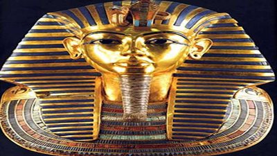 العناني يرد على معرض توت عنخ آمون