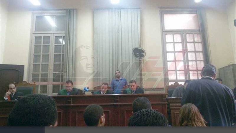 تأجيل محاكمة ضابط