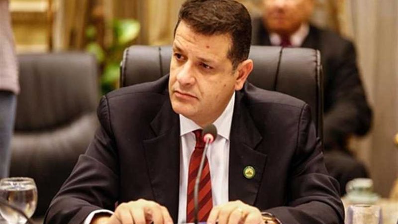 طارق رضوان : اضطرابات