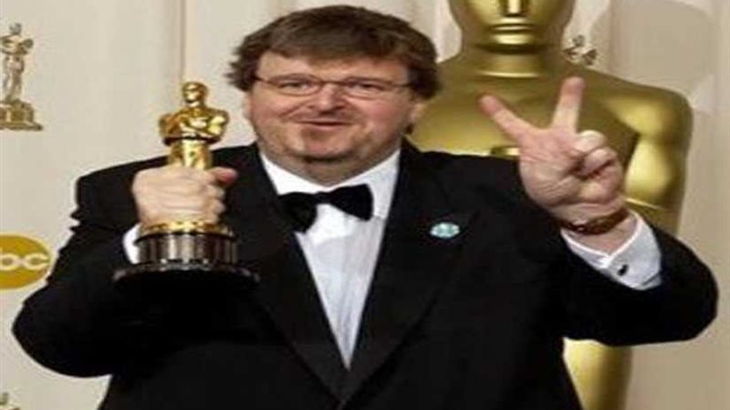 مايكل مور من جامع